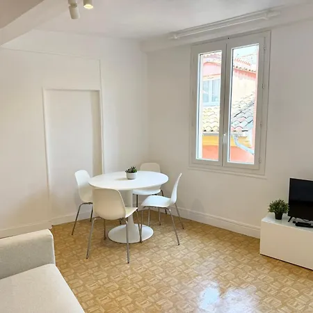 2 Pieces Proche Apartment Nice